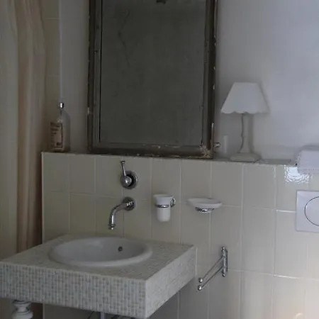 ホテル Gantrisch Ferienzimmer