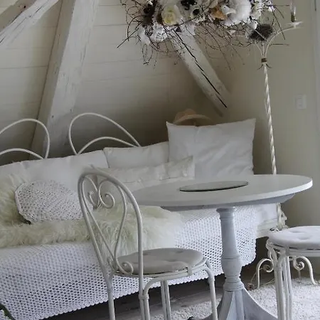 Gantrisch Ferienzimmer Отель 4*
